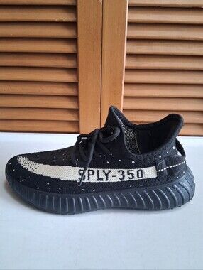Adidas Yeezy Boost 350 V2 Oreo Women's Sneaker * Size: 7.5 US, EU 38
